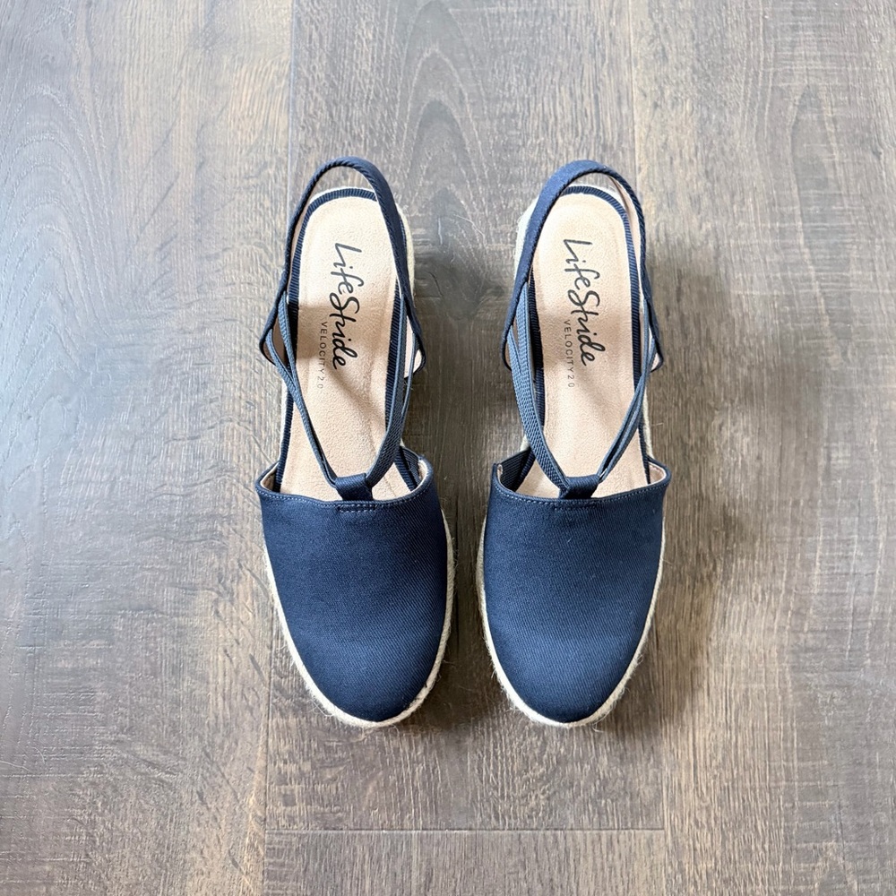 NIB LifeStride Katrina 2 Espadrille Wedge Sandal | Navy | 7.5 - Picture 3 of 8